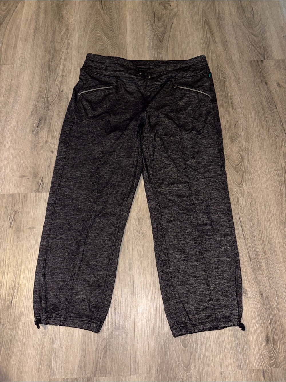 Athleta | Black Cropped Sweatpants